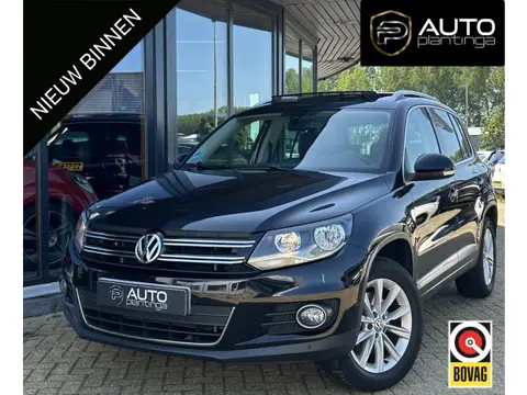 Volkswagen Tiguan 1.4 TSI Sport&Style 160PK | NL AUTO | PANO | TREKHAAK | Achteruitrijcamera | Parke