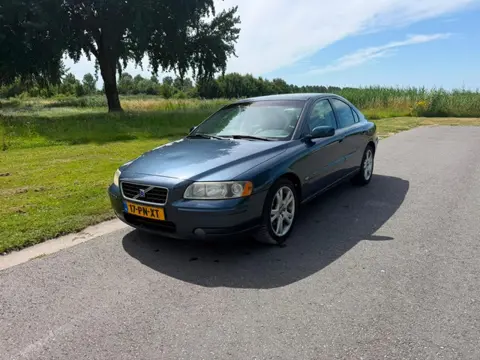 Volvo S60 2.4 Kinetic, NL Geleverd, Leder, Airco, LM Velgen, O.H. Historie