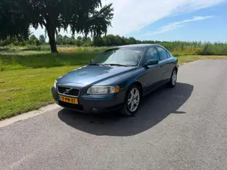 Volvo S60 2.4 Kinetic, NL Geleverd, Leder, Airco, LM Velgen, O.H. Historie