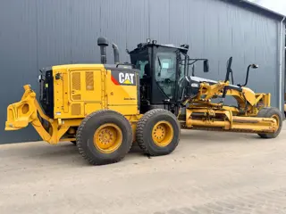 Cat 140M3 (bj 2015)