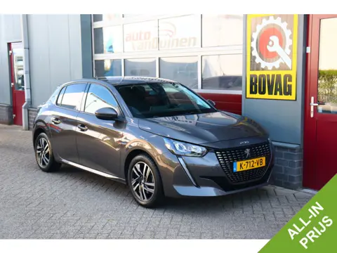 Peugeot 208 1.2 PureTech Allure O.a: PDC, Clima, Navi, Cruise, Carplay, DAB, Etc. All-in prijs!