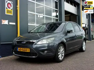 Ford Focus 1.6/100pk TITANIUM BNS AUTOMAAT NAV TEL ECC VRV CrC PDC LMV TH PRIVACY GLASS