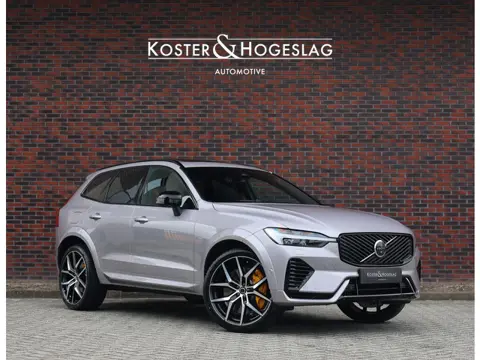 Volvo XC60 T8 AWD Polestar Engineered | Pano - Trekhaak - Bowers&Wilkins