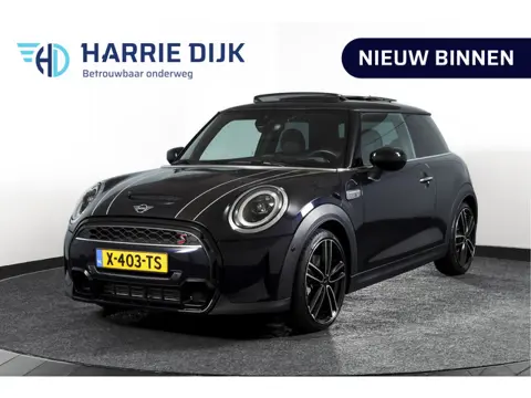 MINI 3-deurs 2.0 Cooper S | S/K-Panodak | Dig. Cockpit | Stoelverw. | PDC | Camera | NAV + App. Conn