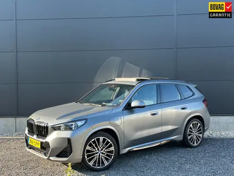 BMW X1 XDrive30e M-sport Individual kleur | Individual velgen | Pano | Massage | Harman/Kardon