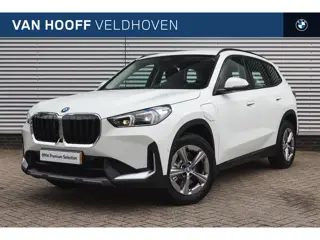 BMW X1 xDrive25e Automaat / Trekhaak / Adaptieve LED / Parking Assistant Plus / Comfort Access / Hea