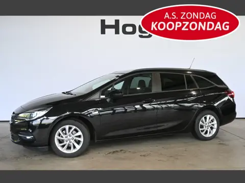 Opel Astra Sports Tourer 1.2 Business Edition Nap! Clima Navigatie Trekhaak Cruise control 1e Eigena