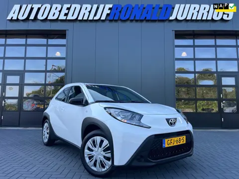 Toyota Aygo X 1.0 VVT-i MT Play NL.Auto/Carplay/Camera/Led/Airco/Navigatie/1Ste Eigenaar/Dealer Onde