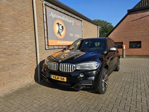 BMW X5 M50d (bj 2014, automaat)