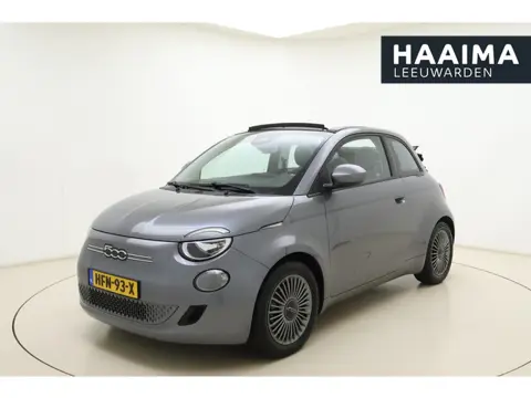 Fiat 500 C Icon 42 kWh | Achteruitrijcamera | WLTP 303km | Snelladen | Navigatie | Climate Control |