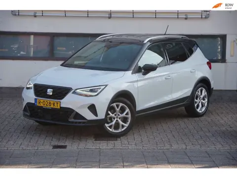 Seat Arona 1.5 TSI EVO FR DSG Business Intense |150 PK| Led| Carplay|