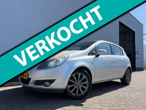Opel Corsa 1.4-16V '111' Edition 5-Deurs - Airco - LMV