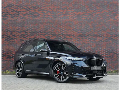 BMW X5 50e xDrive | M Performance - Skylounge - Bow&Wil