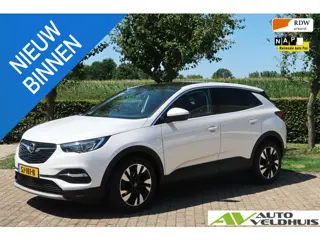 Opel Grandland X 1.2 Turbo Business Executive