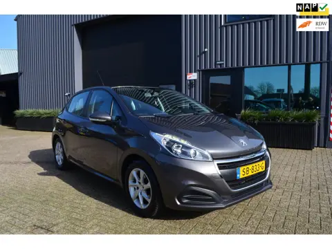 Peugeot 208 1.2 PureTech Active | Automaat | Clima | Navi | Trekhaak