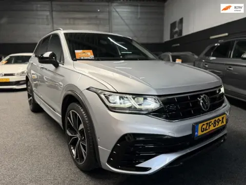 Volkswagen TIGUAN 1.4 TSI eHybrid R-Line Business+/Pano