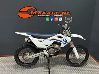 Husqvarna FC 250 2023 Heritage Edition slechts 31 uur ! no KTM 250 SXF