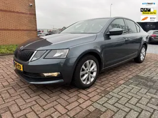 Skoda Octavia 1.0 TSI Greentech Business Edition, Digitale Teller, Sedan,