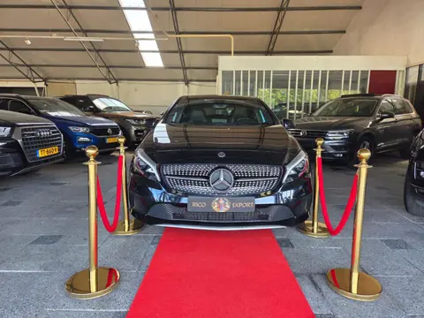 Mercedes-Benz A-klasse 180D PREMIUM PLUS 6 MANUAL NAVI CAMERA 360 2017!