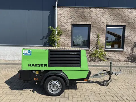Kaeser M43 Kubota 4.2 m3 / min 7 Bar 30 kW Mobiele Silent Diesel Compressor