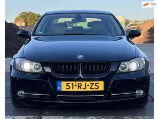BMW 3-serie 325i Dynamic Executive M PAKKET AUTOMAAT CLIMA IJSKOUD!! BOMVOL CREME LEER APK NIEUW 6 C