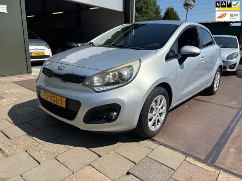 Kia Rio 1.1 CRDi Super Pack Nette Auto Apple Carplay