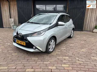 Toyota Aygo 1.0 VVT-i x-clusiv, CABRIO DAK.
