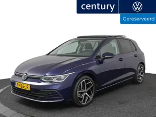 Volkswagen Golf 1.0 eTSI 110Pk Automaat Life Business / Panoramadak / Clima / Led