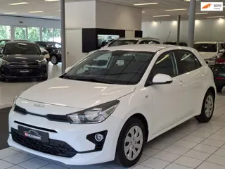 Kia Rio 1.2 (4 Cil) Apple carplay/Android auto/Cruise/Bluetooth/Stoel en stuurverwarming