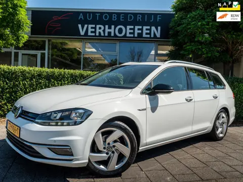 Volkswagen Golf Variant 1.5 TSI Highline | APPLE CARPLAY | MASSAGE | STOELVERWARMING | PDC VOOR + AC