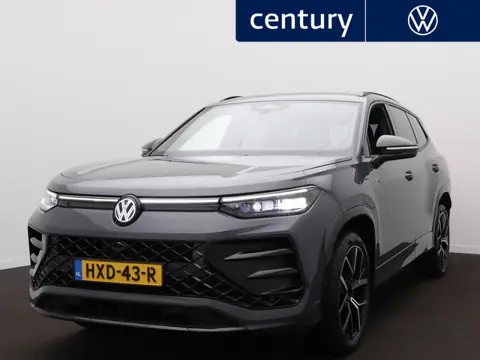 Volkswagen Tayron 1.5 eHybrid R-Line Edition | Panodak | 360 Camera | Zwenkbare trekhaak | Massagest