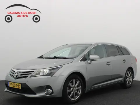 Toyota Avensis Wagon 2.0 D-4D Dynamic Business TREKHAAK / CAMERA / NAVI / CLIMA / BLUETOOTH / CRUISE