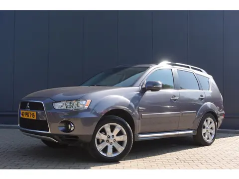 Mitsubishi Outlander 2.0 Instyle NAVI/AUTOMAAT/SCHUIF-KANTEL