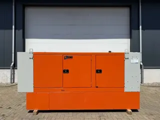 SDMO VM Mecc Alte Spa 60 kVA noodstroom aggregaat generatorset 170 hours !