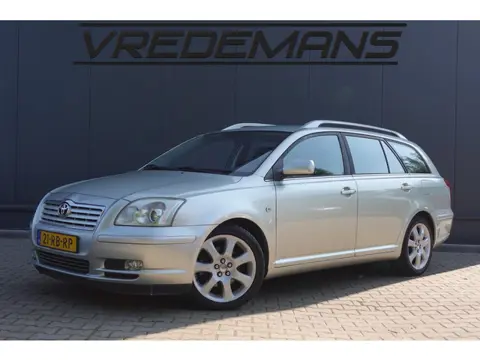 Toyota Avensis Wagon 2.0 VVTi Linea Sol