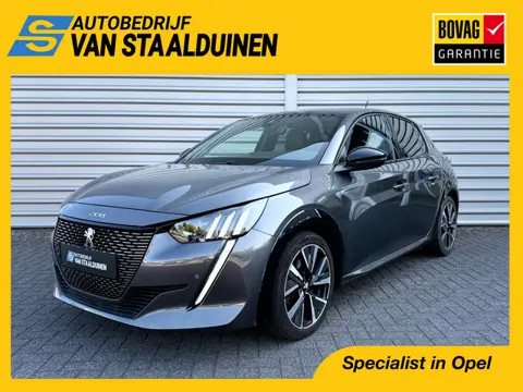 Peugeot 208 1.2 GT Automaat | Panoramadak | Parkeersensoren | Achteruitrijcamera | Navigatiesysteem 