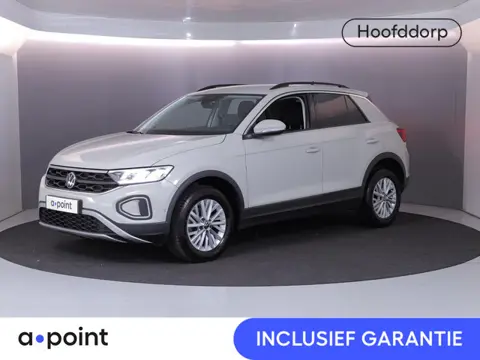 Volkswagen T-Roc 1.0 TSI Life Business 110 pk | Navigatie | Parkeersensoren (Park assist) | Achterui