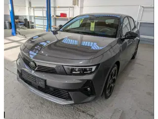 Opel Astra 1.2 Turbo Ultimate Automaat Panorama dak/360 camera/Stoel en stuurverwarming.