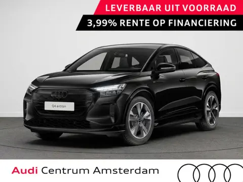 Audi Q4 e-tron S edition e-tron 82 kWh 286 pk | Glazen panoramadak | Trekhaak | Techniekpakket plus 