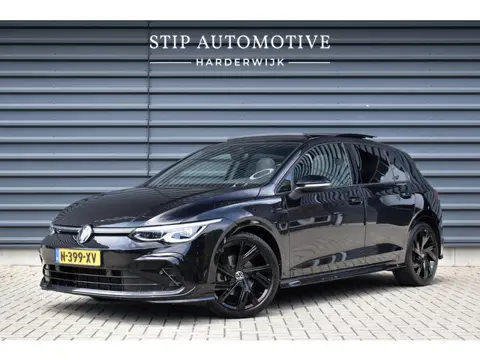 Volkswagen Golf 1.5 eTSI R-Line | Pano | Harman/Kardon | Matrix LED | ACC | Sfeerverlichting | Stuur