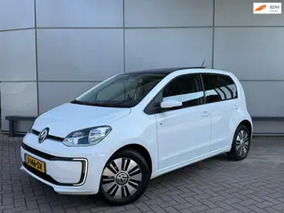 Volkswagen E-Up! | Panoramadak | Stoelverwarming | Camera | 90% SOH |
