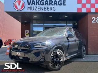 BMW iX3 High Executive 80 kWh 100%SOH!! // SHADOW LINE PACK // M-PAKKET // NAVI // HARMAN KARDON AUD