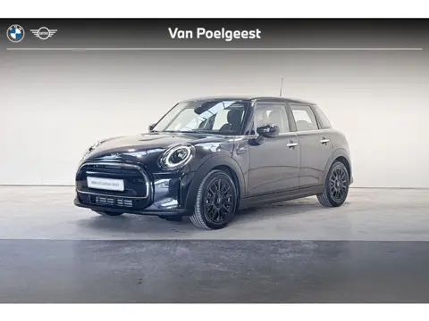 MINI 5-deurs Cooper Camden Edition