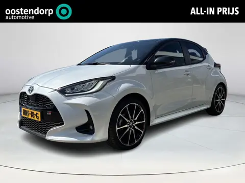 Toyota Yaris 1.5 Hybrid GR Sport | All-Season banden | Keyless entry en start | Stoel verwarming | k