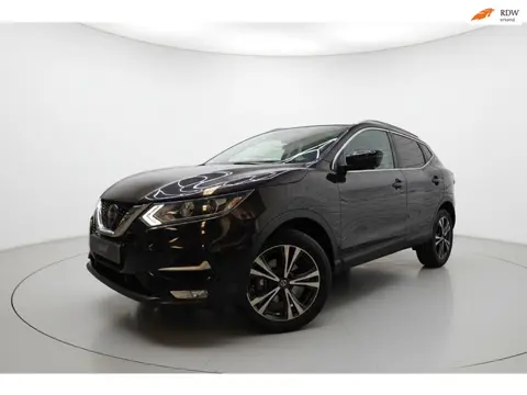 Nissan Qashqai 1.3 DIG-T Business Edition 360 CAM PANO TREKH