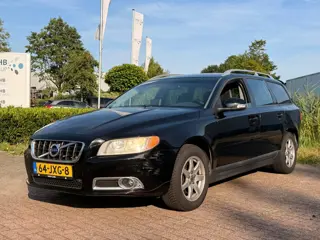 Volvo V70 2.0D Limited Edition|inruilkoopje|Trekhaak|Leer|Camera
