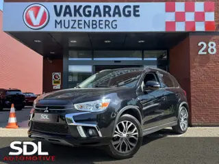 Mitsubishi ASX 1.6 Cleartec Connect Pro // NAVI // CAMERA // TREKHAAK // CLIMA // CRUISE // APPLE CA