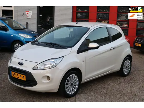 Ford Ka 1.2 Titanium X start/stop ,AIRCO , BOEKJES , NAP