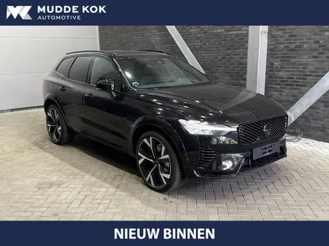 Volvo XC60 T8 Plug-in hybrid Ultra Black Edition | ACC | Panoramadak | 360° Camera | Head-Up | Harma