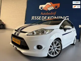 Ford Fiesta 1.6 Metal 135 PK / bj.2011 / kleur: wit / climate / cruise/ sportvelgen / stereo /NAP me